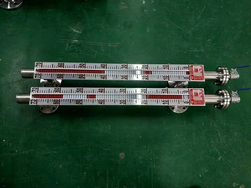 磁翻板液位計